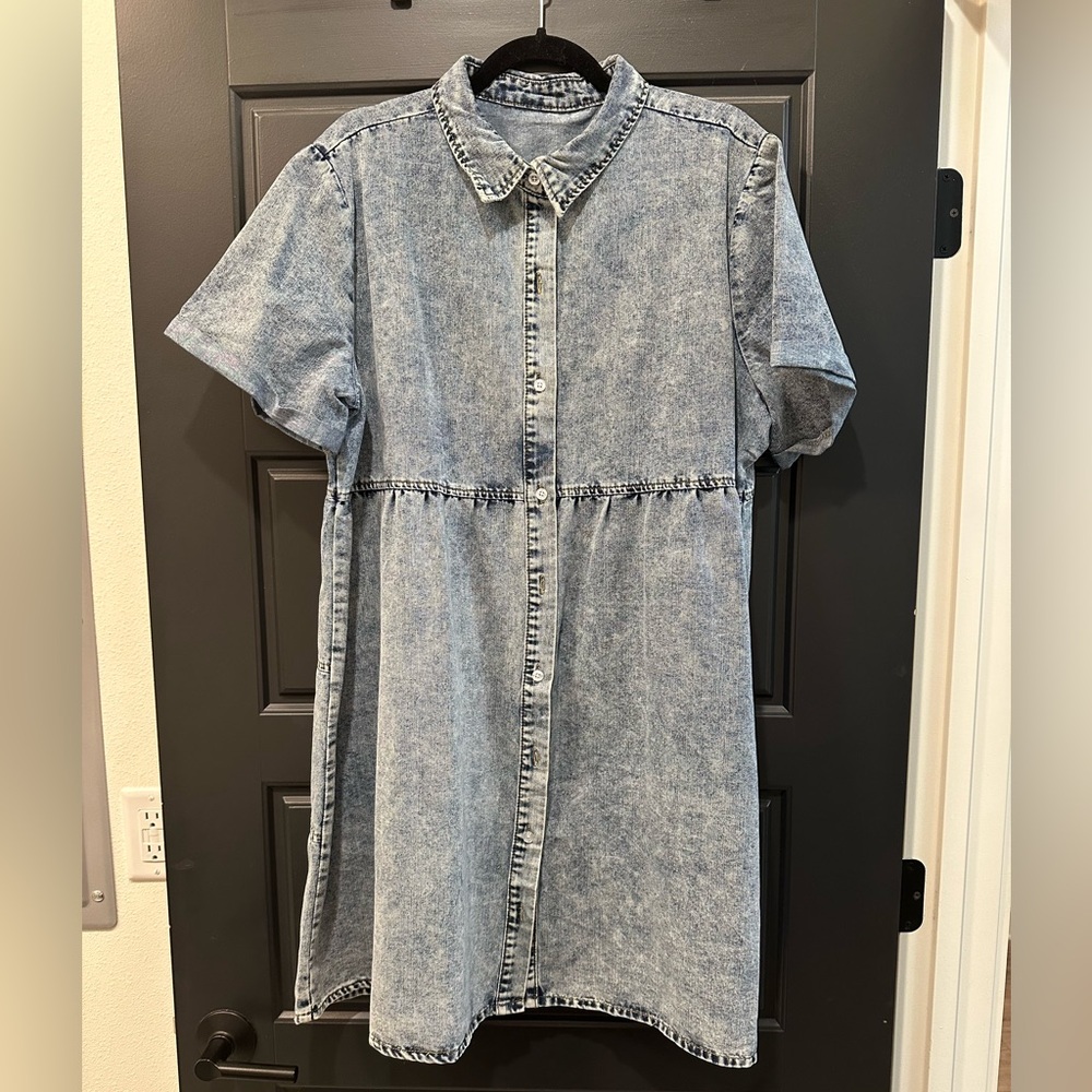 Denim babydoll tiered dress!